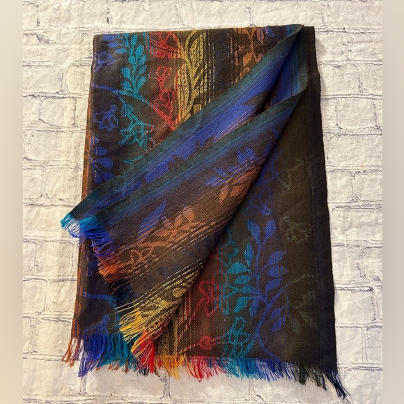 DARK ACADEMIA MULTI COLORED LEAF PRINT OVERSIZED SCARF O/S - Picture 4 of 7